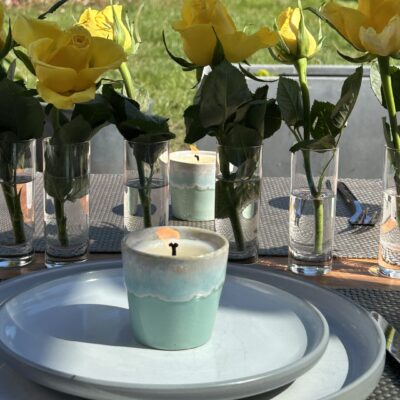 Aqua garden candle